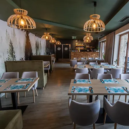 Apartmanhotel Przystan Lesniow Żarki