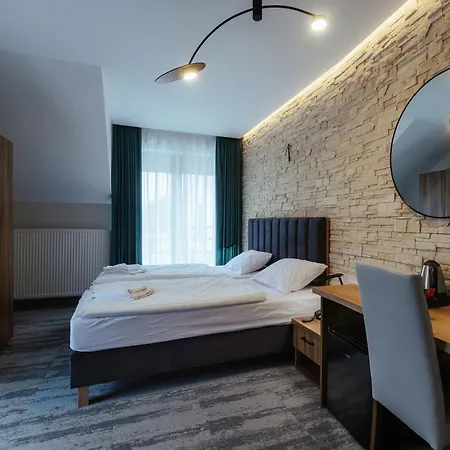 Aparthotel Przystan Lesniow Zarki