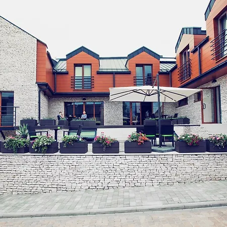 Przystan Lesniow Aparthotel