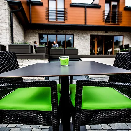 Przystan Lesniow Apartmanhotel