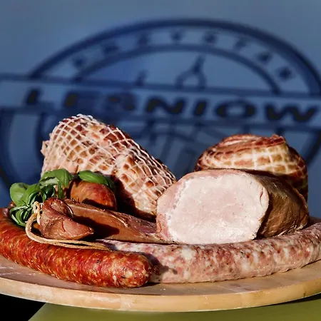 Przystan Lesniow Aparthotel 3*