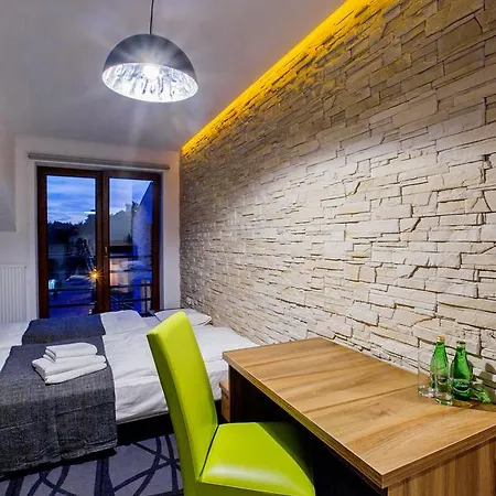 Przystan Lesniow Aparthotel