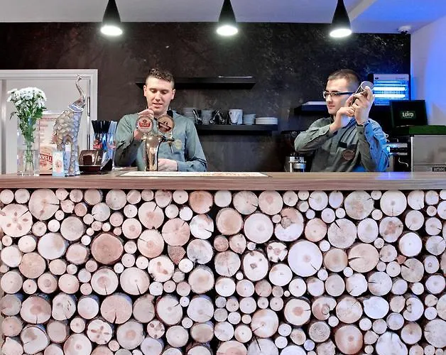 Przystan Lesniow Aparthotel Zarki