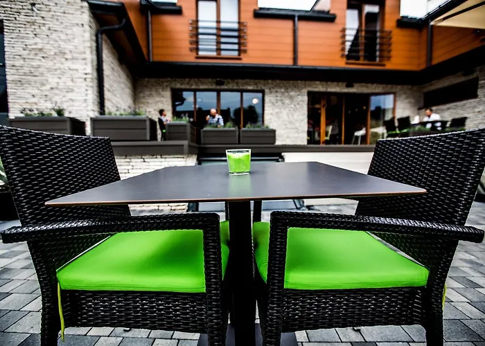 Przystan Lesniow Aparthotel