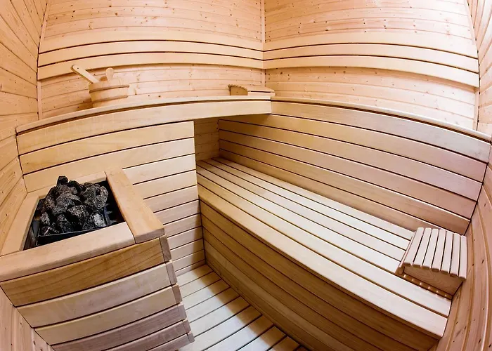 Przystan Lesniow Zarki