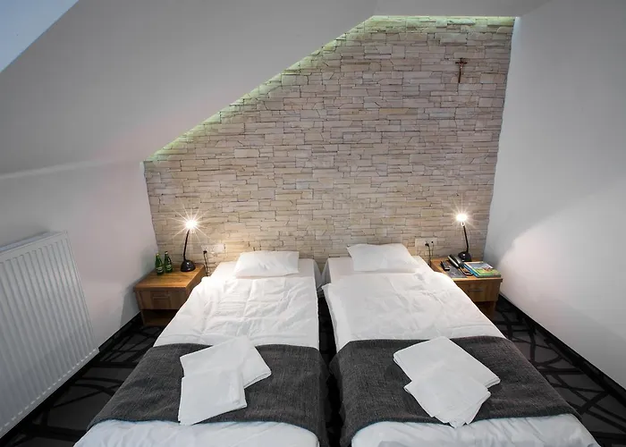 Aparthotel Przystan Lesniow 3*